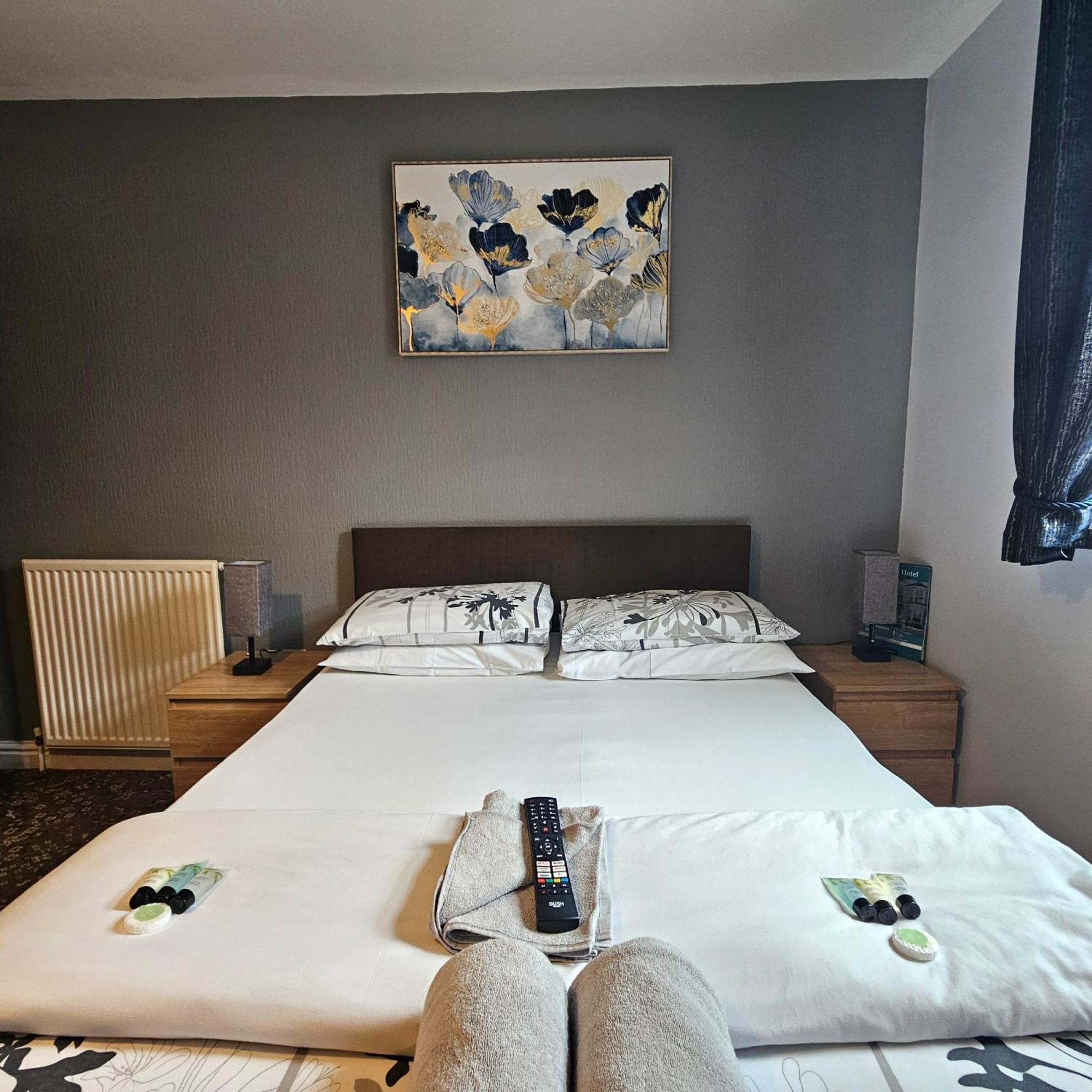 Denville Hotel ブラックプール エクステリア 写真